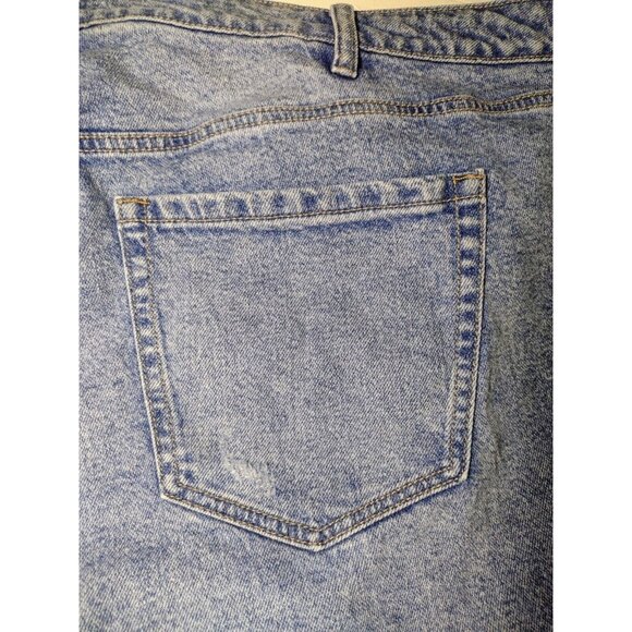 Torrid High Waisted Distressed Cropped Jeans Size 28S Blue Stretch Med Wash READ - Picture 5 of 8